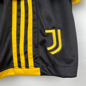 Conjunto Infantil Juventus 2023/24 - Home