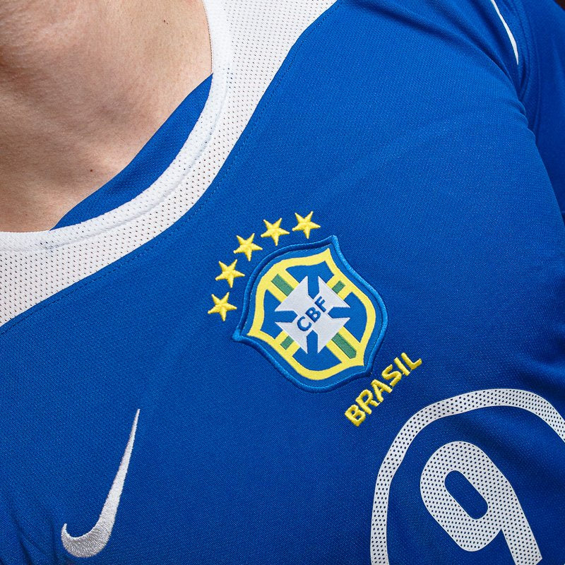 Camisa Retrô Brasil 2004 II Total 90 9 Ronaldo
