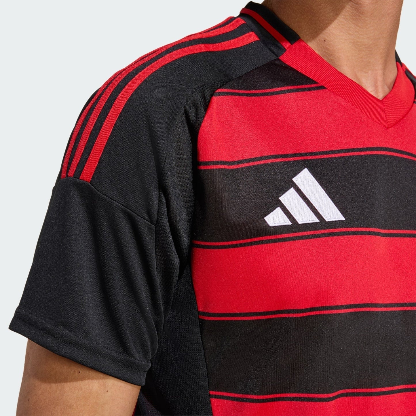 Camisa Adidas Flamengo 2025/26 I L. ARAÚJO N° 7