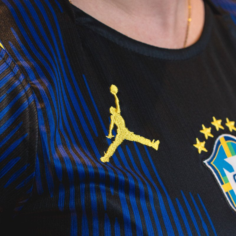 Camisa Feminina Brasil 2026/27 II