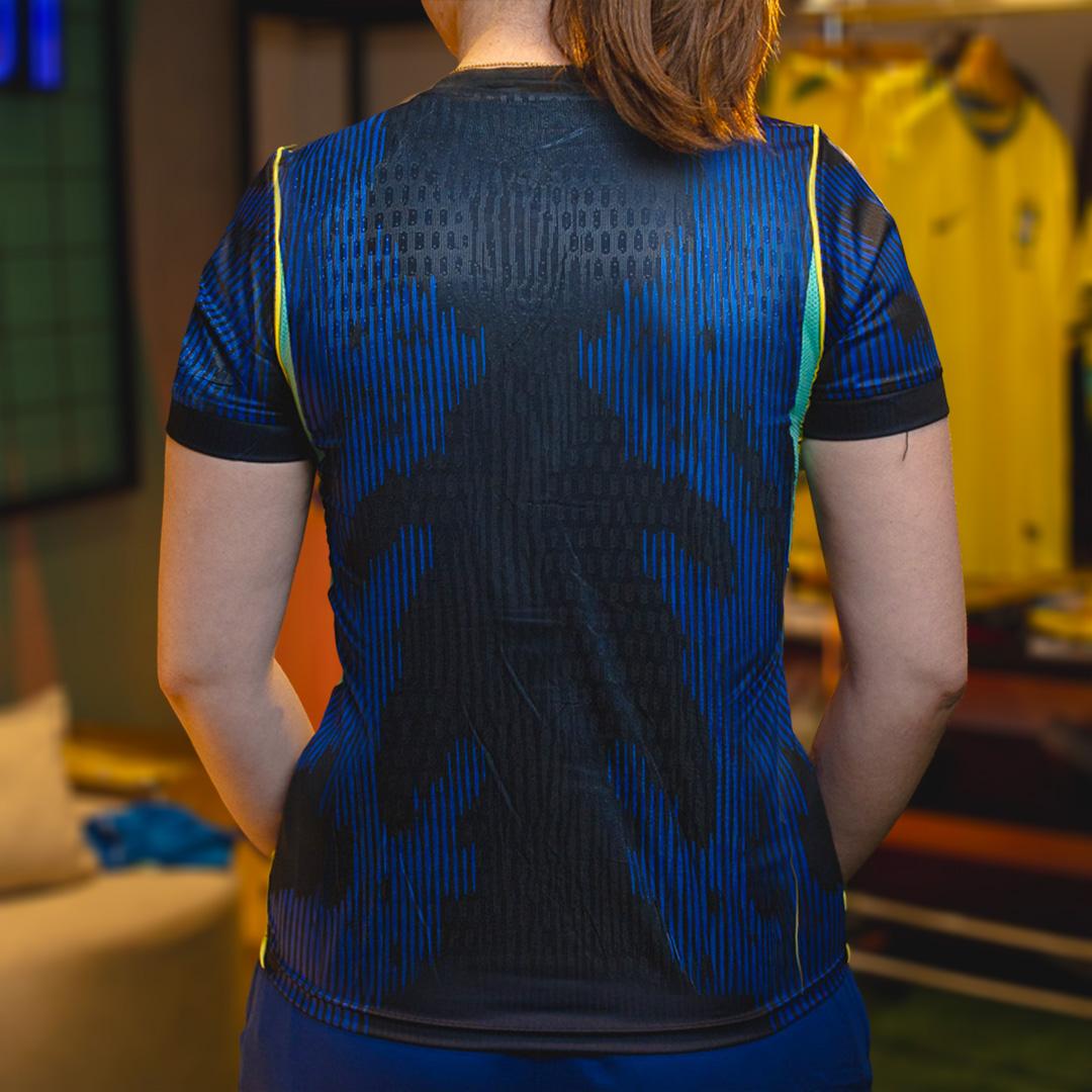 Camisa Feminina Brasil 2026/27 II Jogador