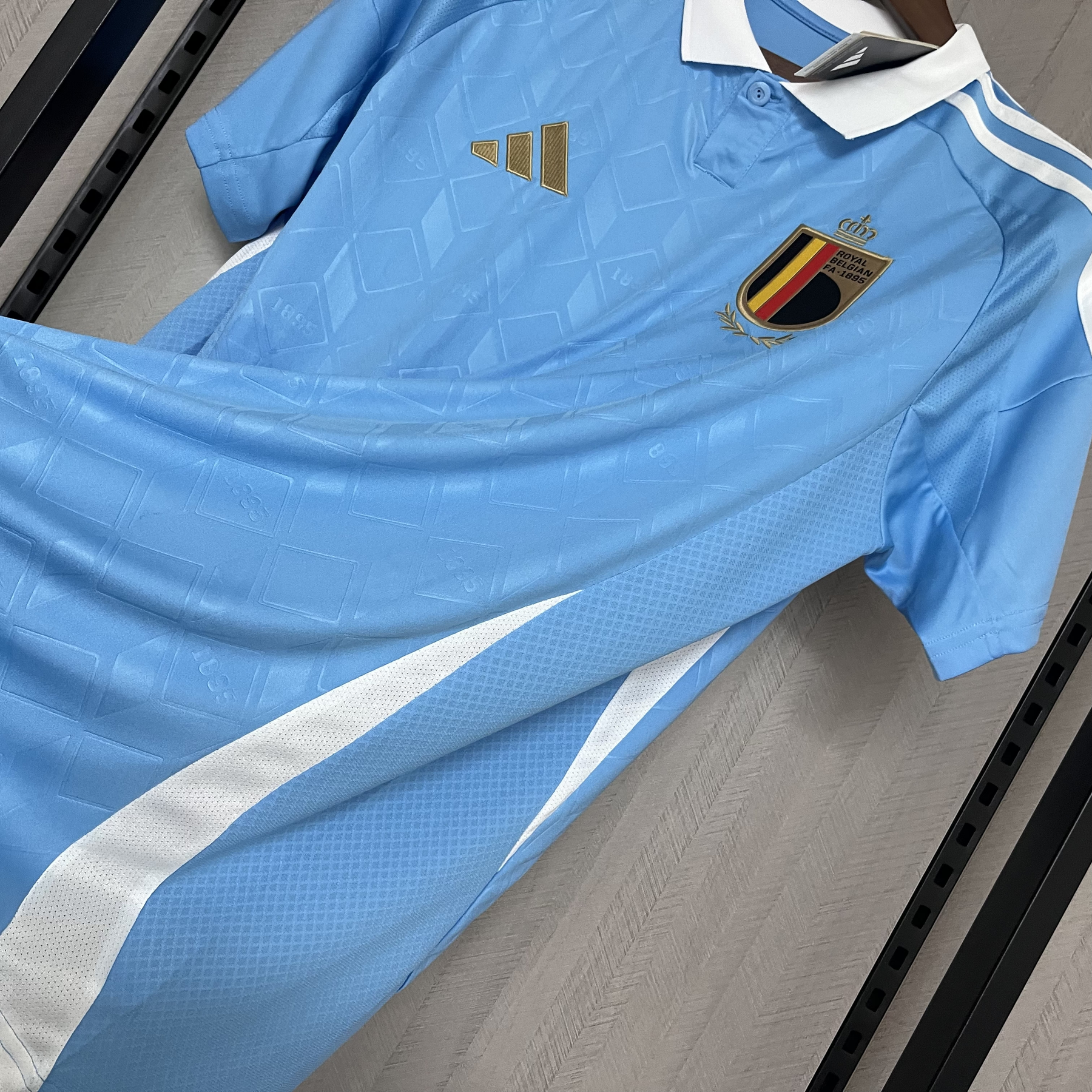 camisa-belgica-azul-polo-reservs-away-2024-euro-1