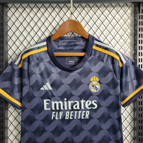 Camisa Feminina Real Madrid 2023/24 Away