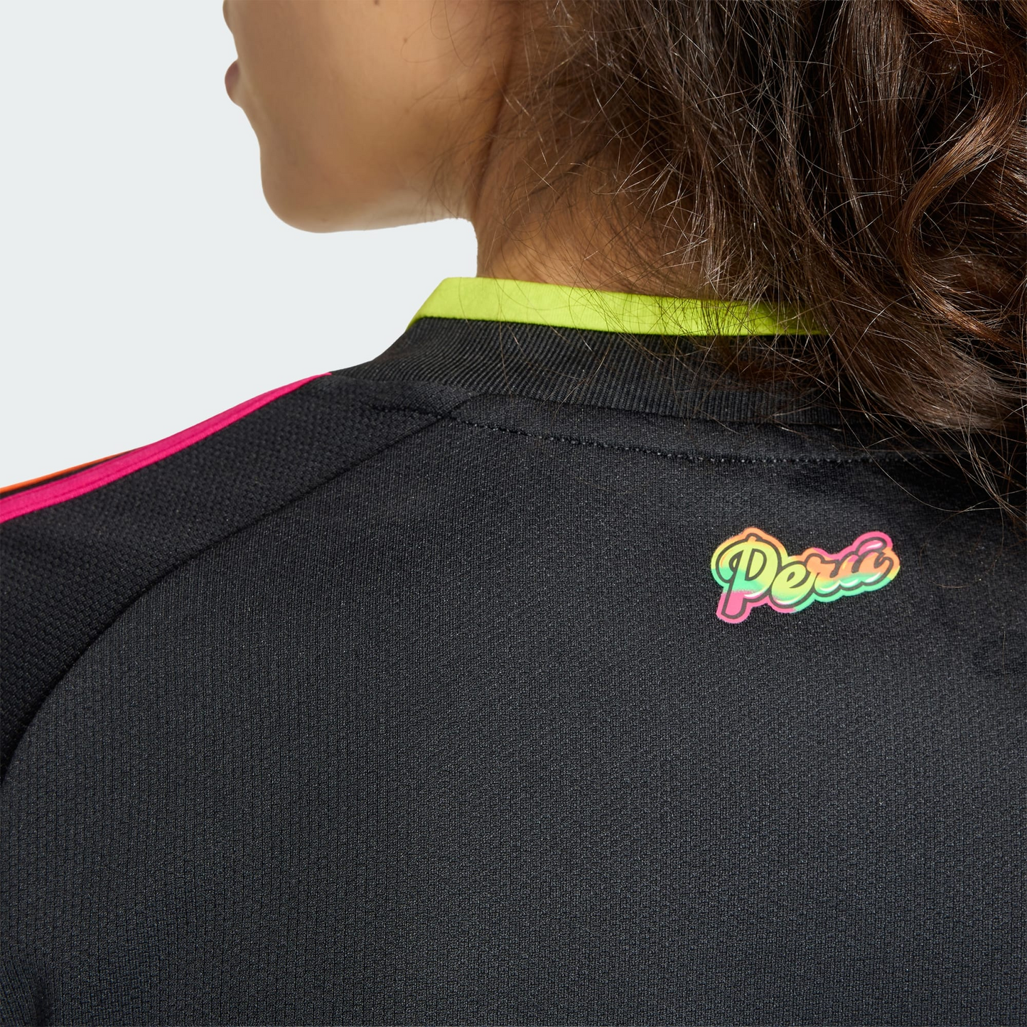 Camisa Feminina Peru 2026/27 II