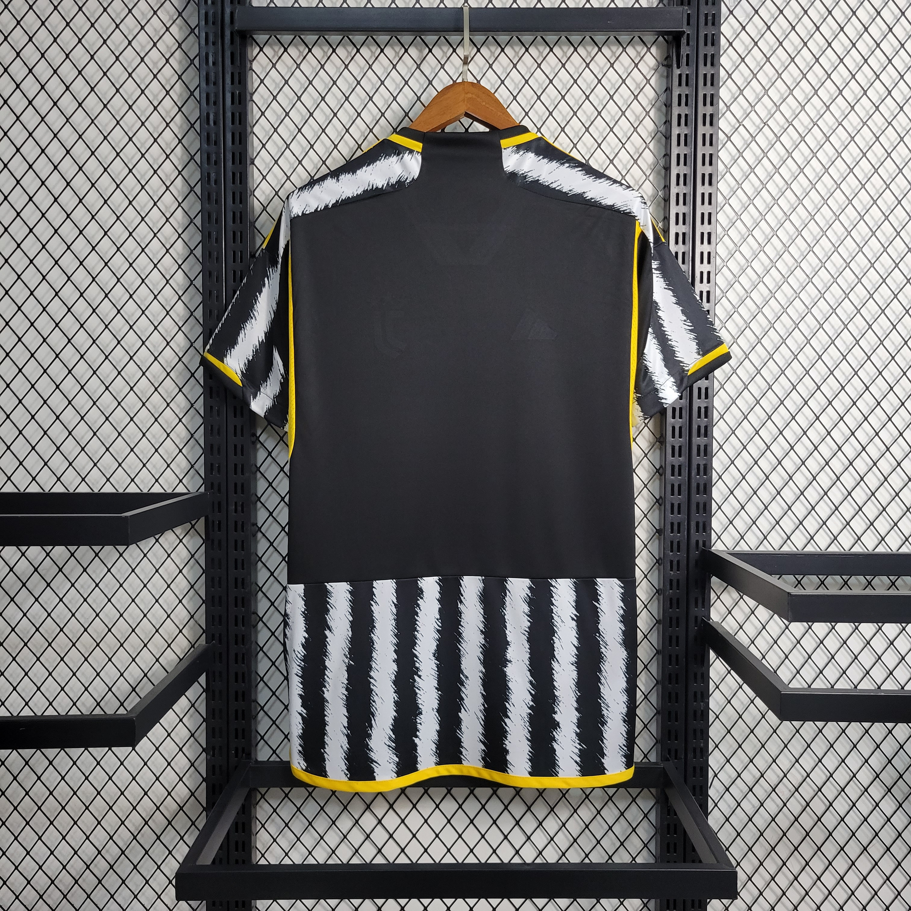 Camisa Juventus 2023/24 Home