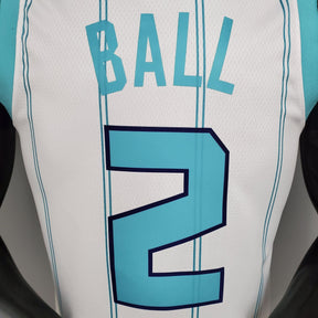 Regata NBA Charlotte Hornets - LaMello Ball #2 White