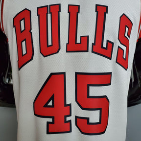 Regata NBA Chicago Bulls - Jordan #45 NCR White