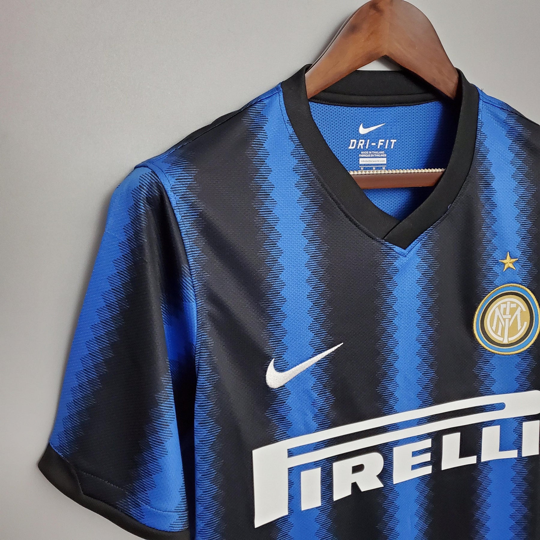 Camisa Retrô Inter de Milão 2010/11 Home - ResPeita Sports