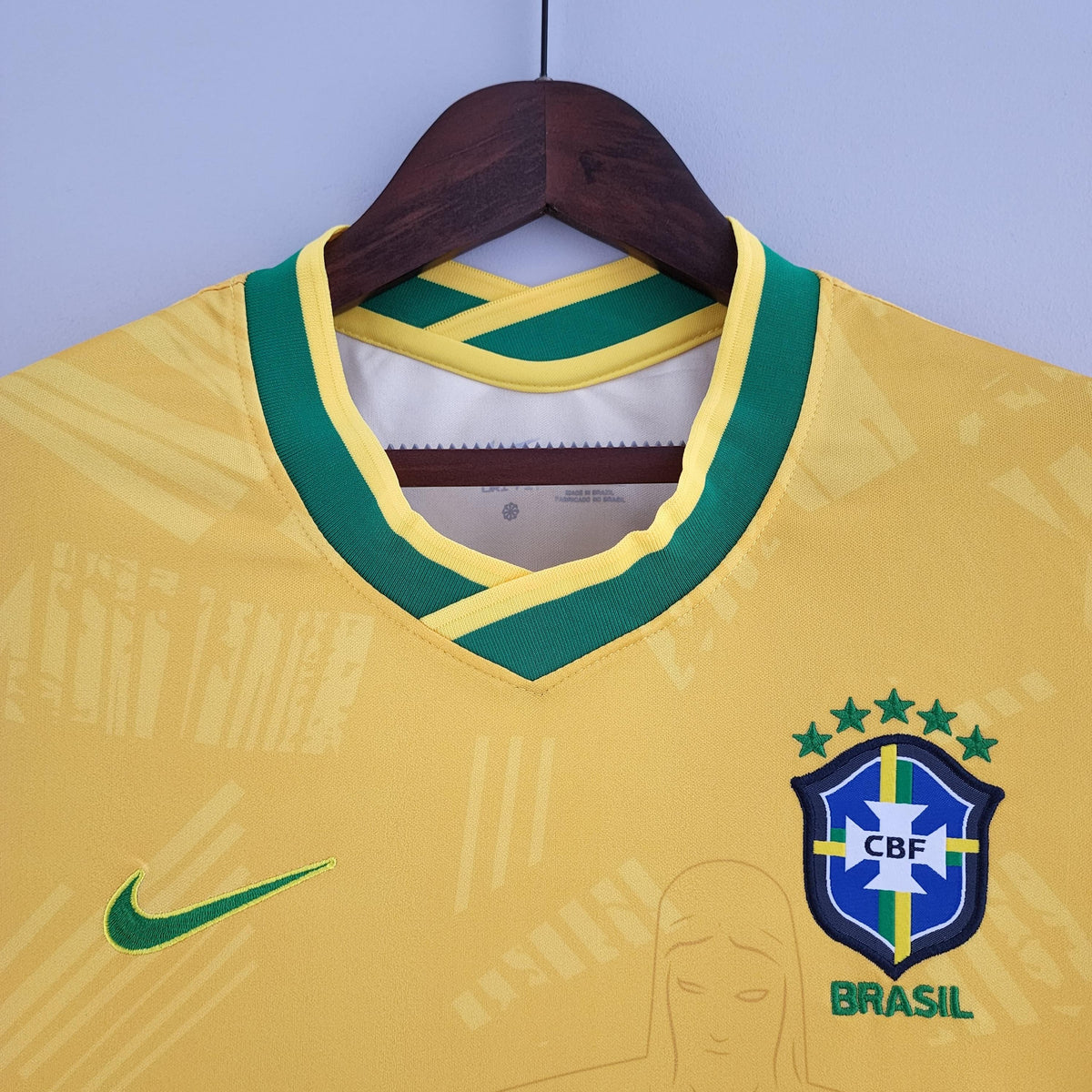 Camisa Feminina Seleção Brasil 2022/22 Amarelo Conceito - ResPeita Sports